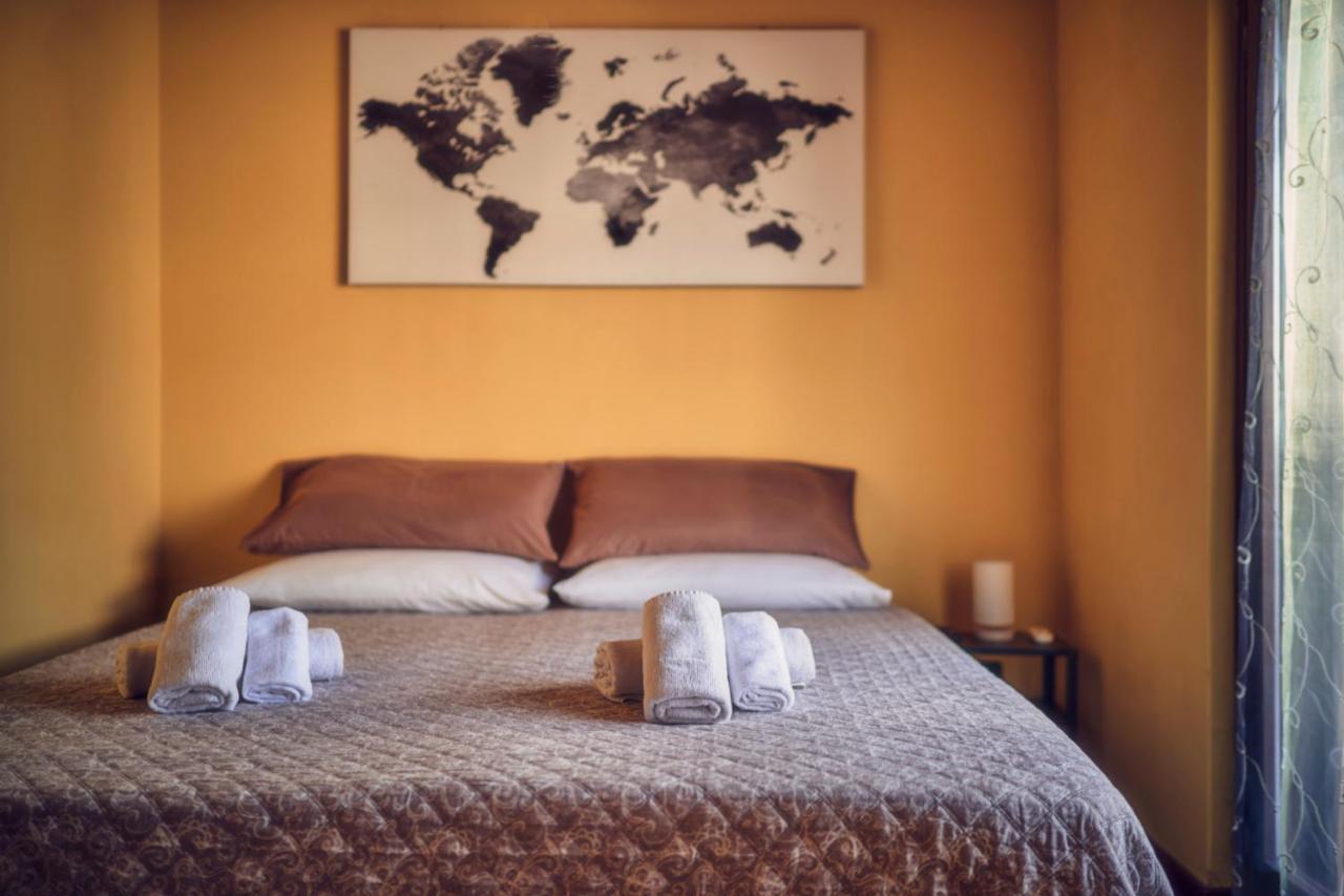 Travelershome Ciampino Suite Экстерьер фото