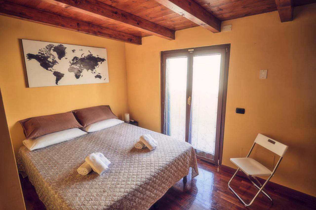 Travelershome Ciampino Suite Экстерьер фото