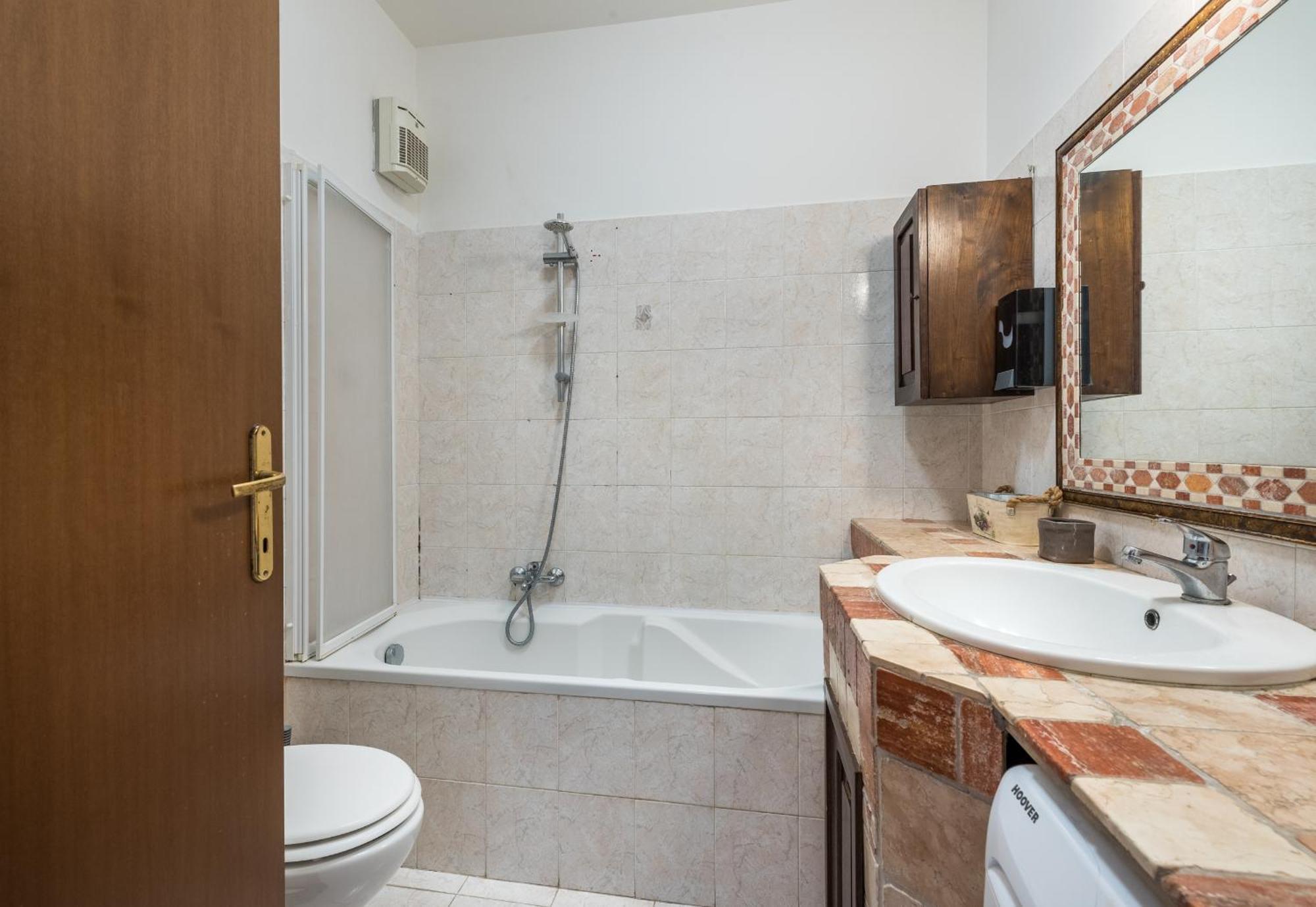 Travelershome Ciampino Suite Экстерьер фото